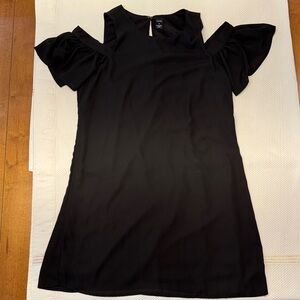 🛍️Consignment Bag 2 City Streets Black Cold Shoulder Dress 16